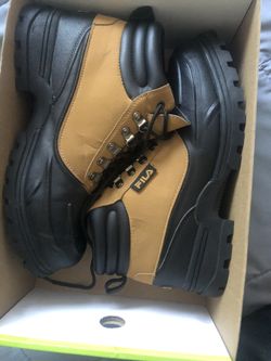 Size 10.5 Mens Fila Steel Toes