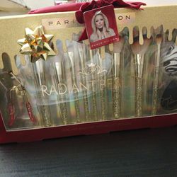 Makeup Brushes Kit From Paris Hilton New 