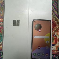 Surface pro x Samsung A11 BUNDLE