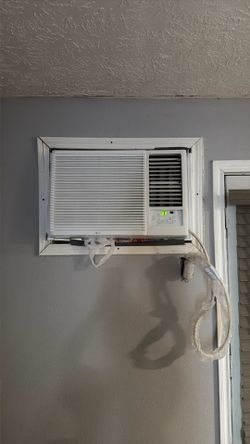 Large LG ac & Heater window unit