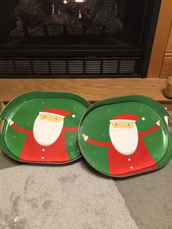 Tin Santa Platters (2)