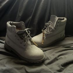 Kid Timbs 6.5y