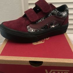 Size 10.5 Vans . Kids Shoes 