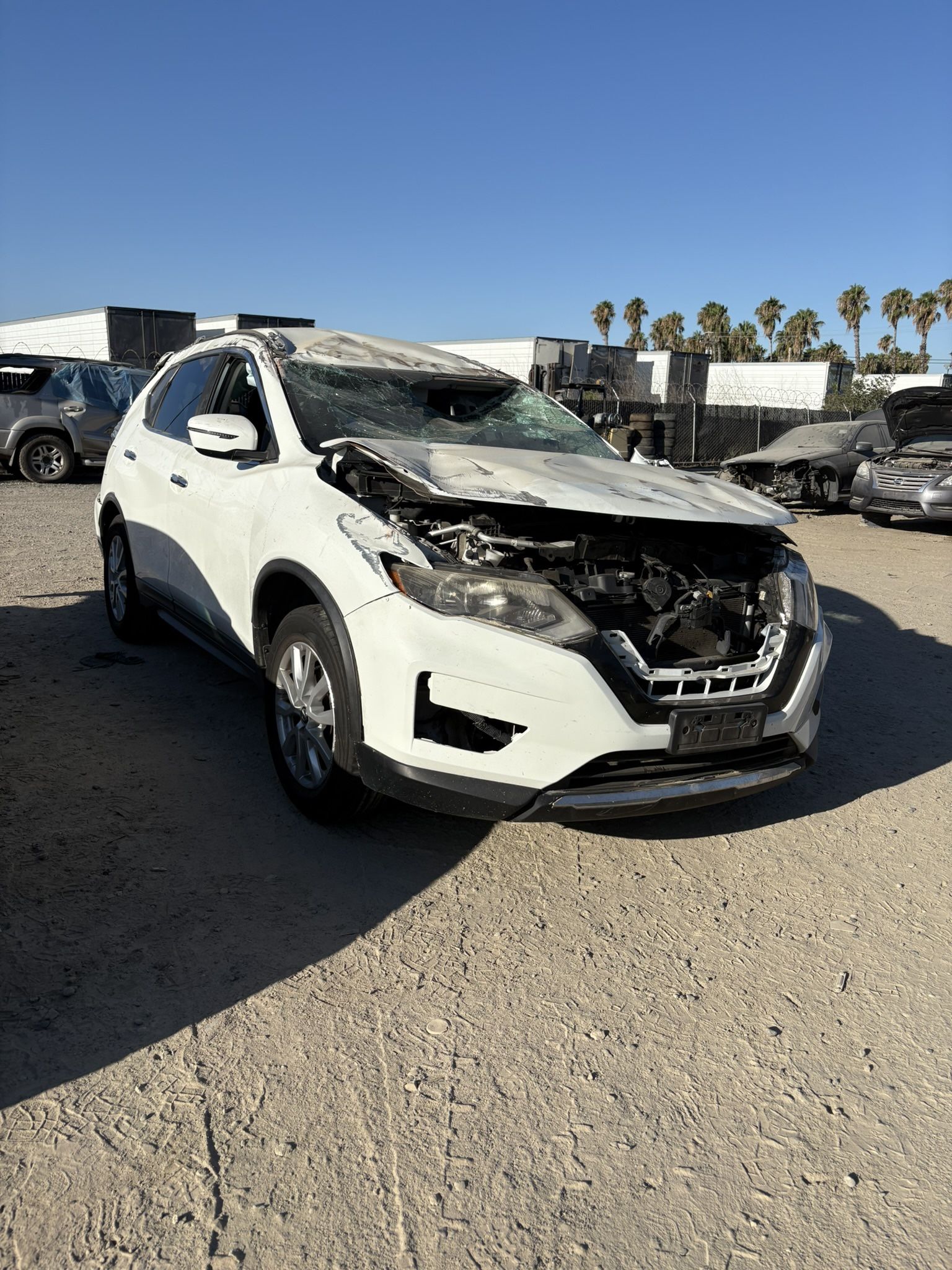 Auto Parts 2017 Nissan Rogue