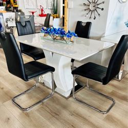 New 5pc Dining Set In Box 