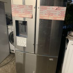 New Samsung Refrigerator 