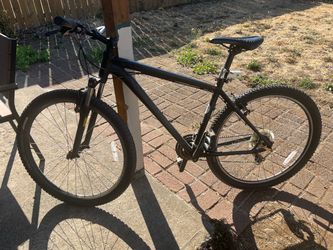 Specialized Hardrock MTB 19” large - 27.5”