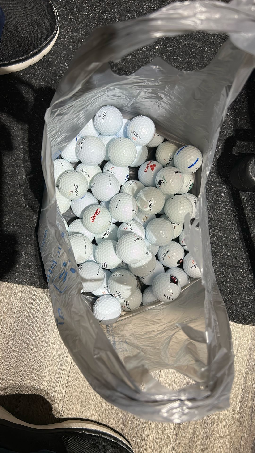 60 Titleist Golf balls