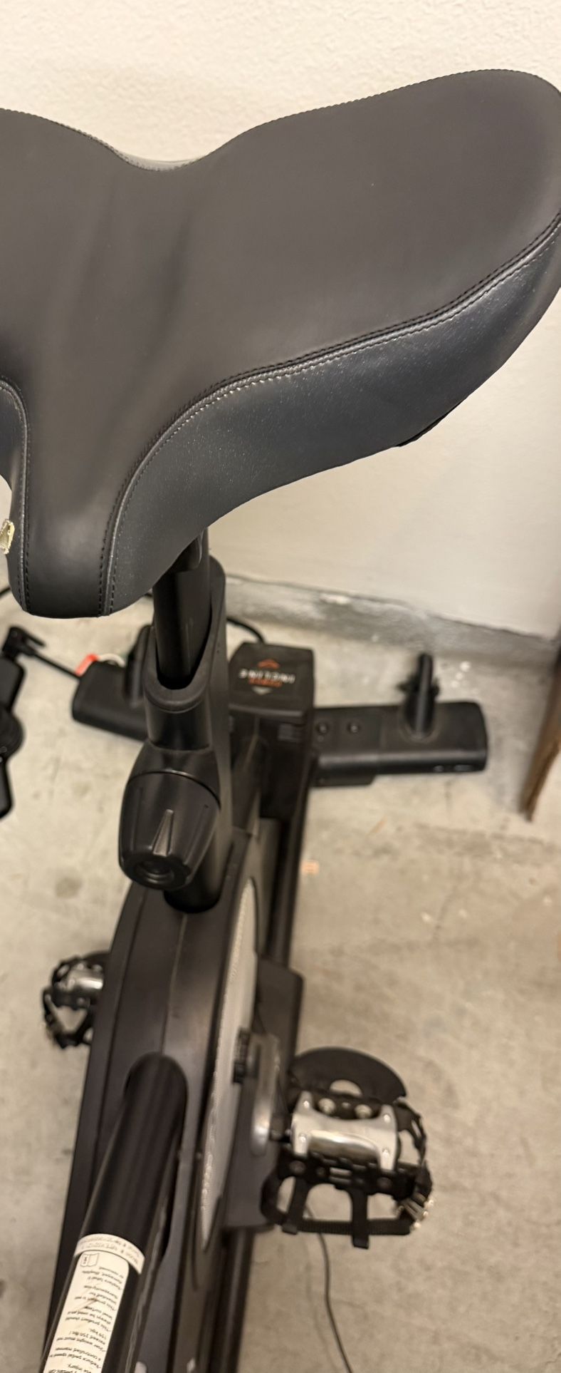 Nordic Track S22i Commercial Exercise Bike.  Trades
