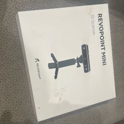 Revopoint Mini 3d Scanner, Handheld Stabilizer, and dual axis turntable
