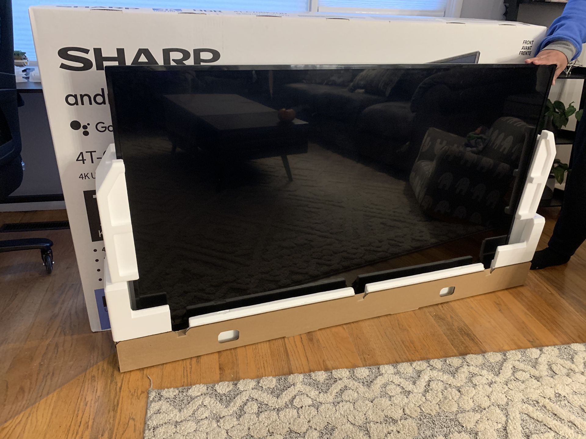 **PENDING PICK UP ***Free 65’ USED TV (5 years old) STILL WORKS