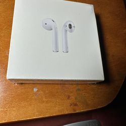 Gen 2 AirPods 