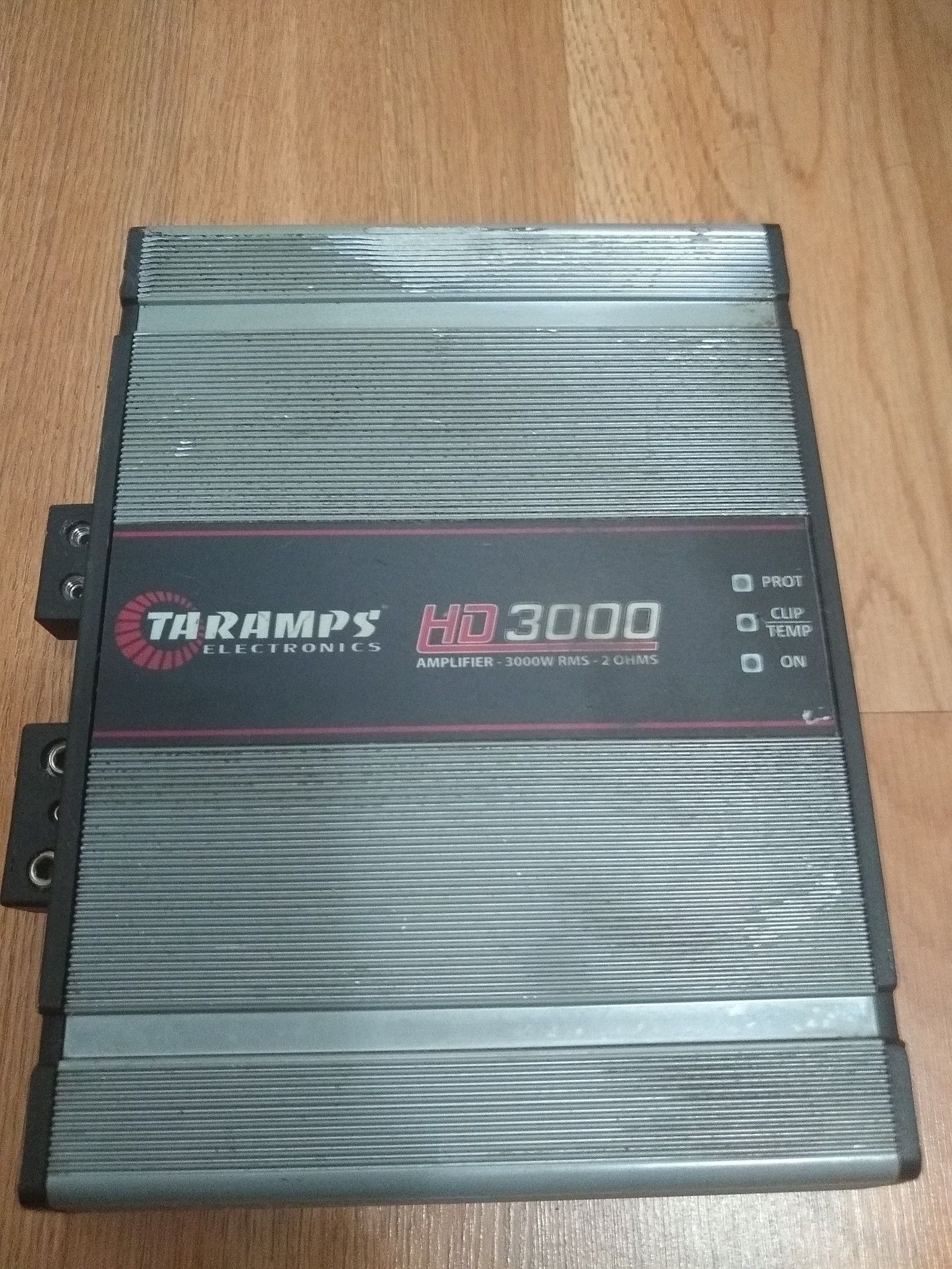 TARAMPS HD3000 2 OHMs 3000W