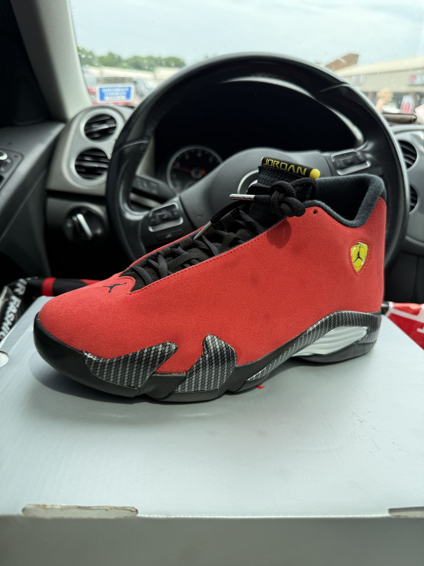 Jordan 14 Retro Ferrari (2025)
