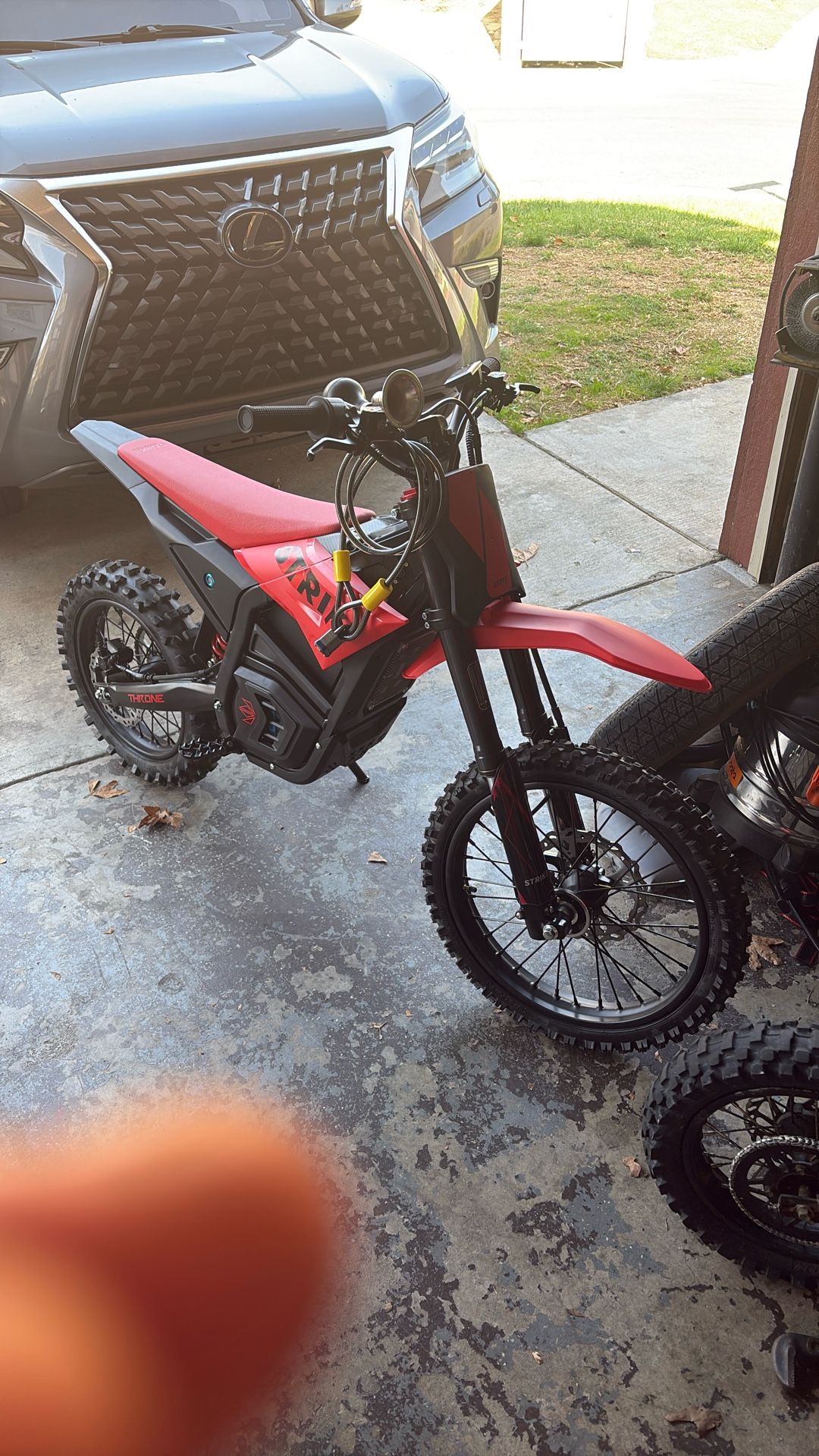 Shadow Strike E-bike