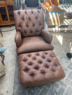 Brown Tufted Accent Chair with Ottoman