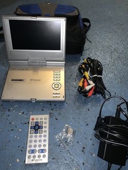 POLAROID 7" PORTABLE DVD PLAYER PDV-0700 WITH EXTRAS