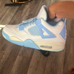 Jordan 4s Blue And White 8.5 Men’s Size 9 In Woman’s 