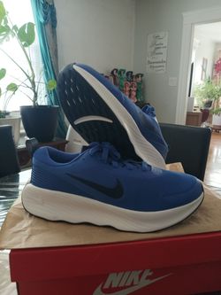 Nike size 10 only $43.75