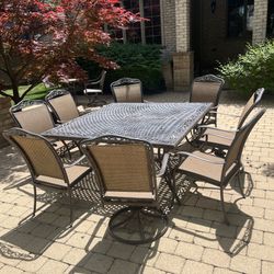 Gorgeous 9-Piece Outdoor Patio Dining Set - Cast Aluminum Table & 8 Chairs
