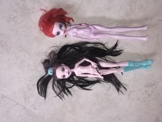 2 Monster High Dolls 15$ If You Take Both