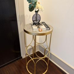 Elegant Gold Entryway Side Table
