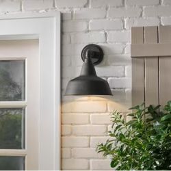 Farmhouse outdoor wall light