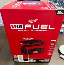 Milwaukee 0970-20 M18 FUEL PACKOUT 2.5 Gal Wet/Dry Vacuum NEW IN BOX