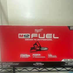 Milwaukee M12 FUEL HATCHET™ 6" Pruning Saw 2527-20 (Tool-Only)