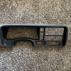 Tahoe Dash Cluster Trim 