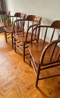 Set of 4 1950’s Vintage Mid Century Boling Chair Company Pattern No. 150 Maple Captain's Chairs
