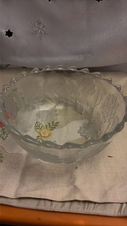 Clear Glass Bowl with Embossed Floral Pattern