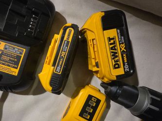 Dewalt batteries, bag and chargers