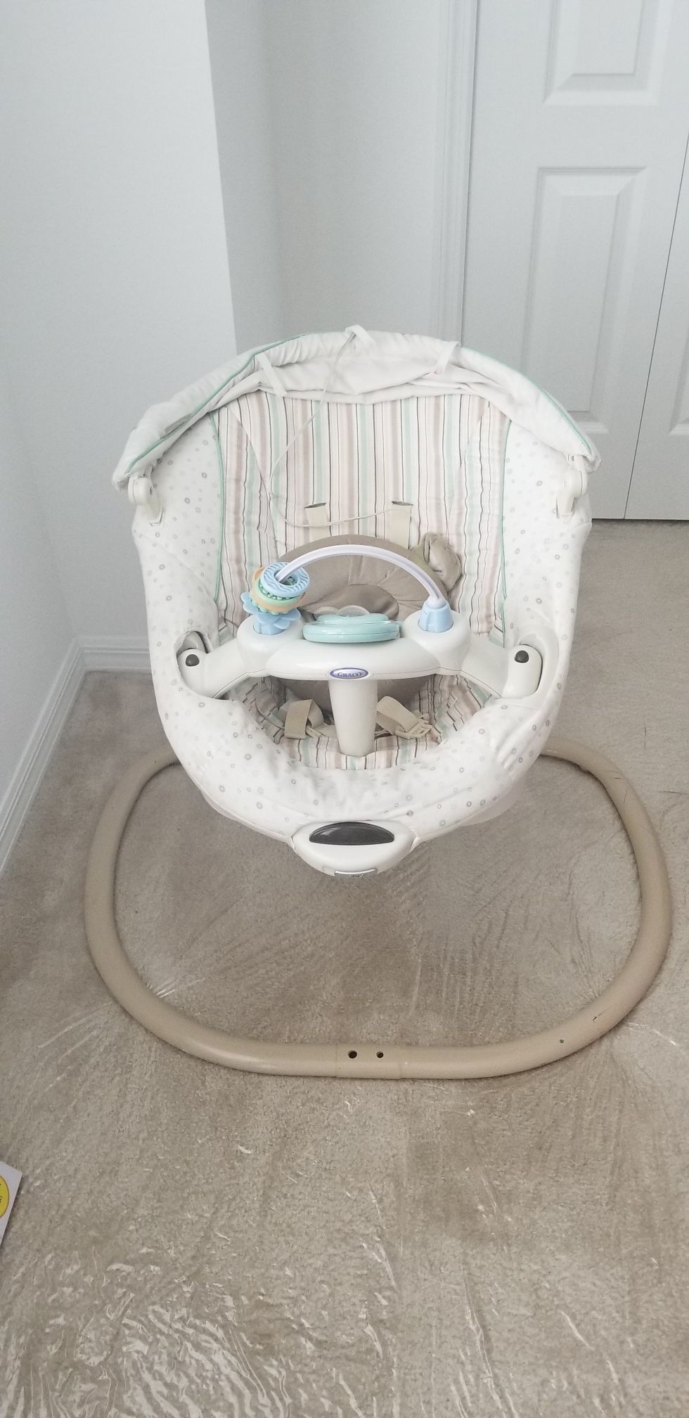 Baby's electric swing used very good $30