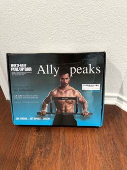 NEW IN BOX! Pull-Up Bar (Over-the-Door Frame)