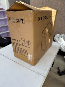 xTool desktop smoke purifier