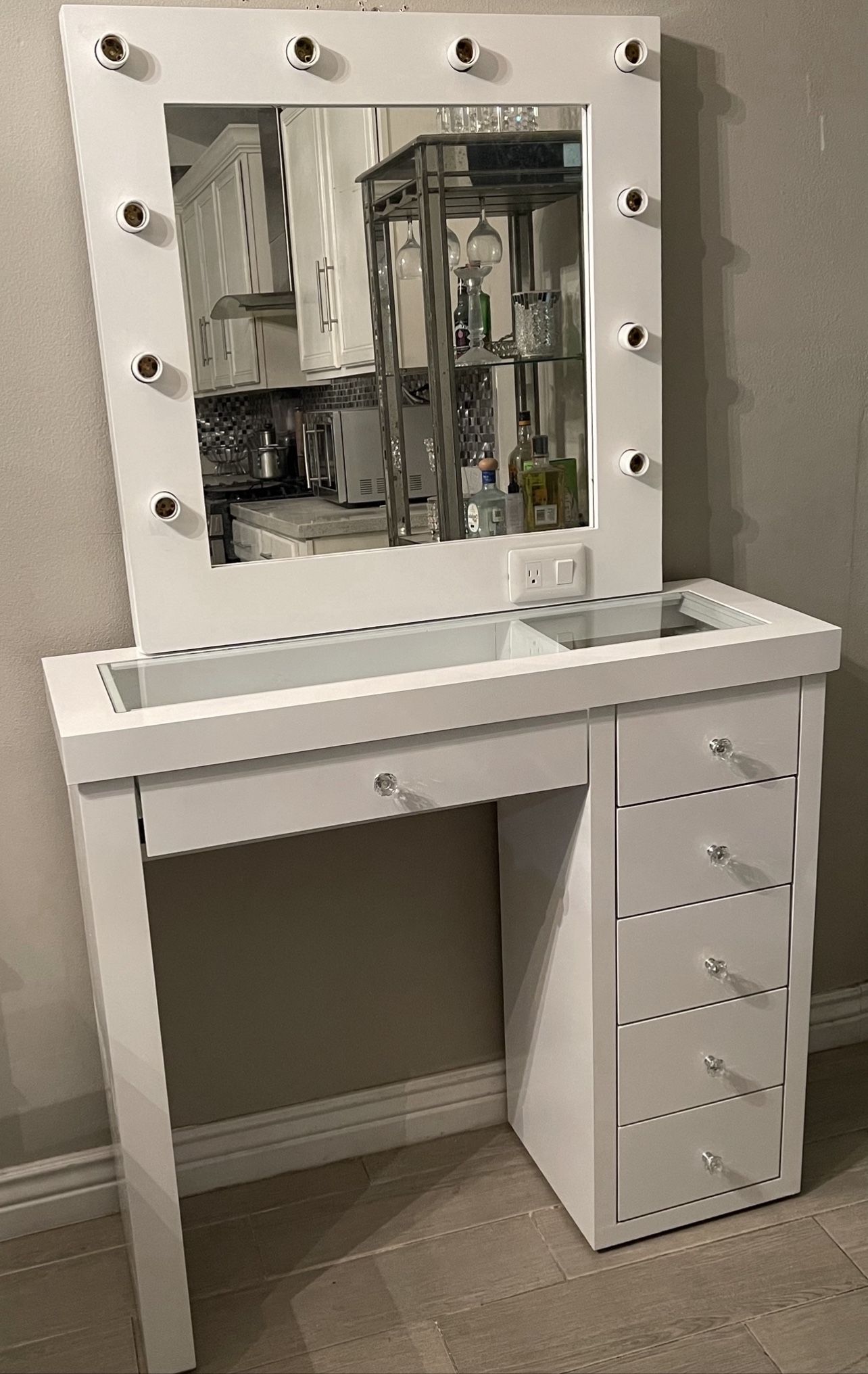 Vanity Set
