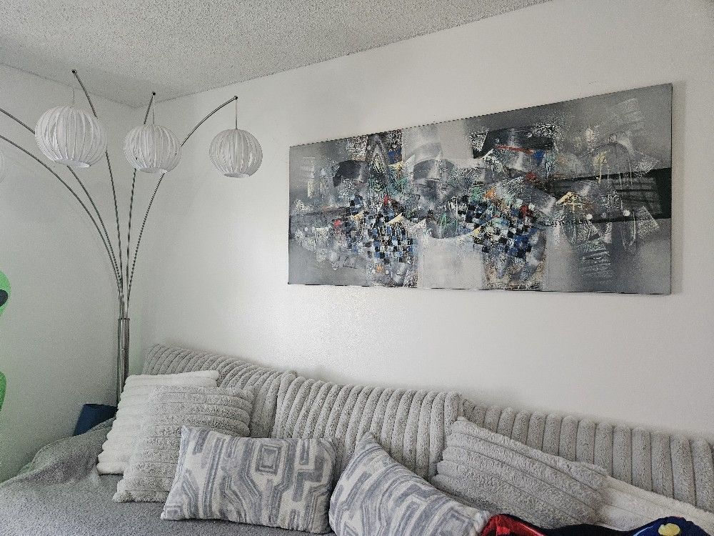 Leaving Room Decor Paint