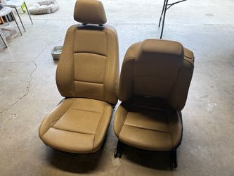 2008 BMW 135i E82/E88 tan/beige leather front sport seats