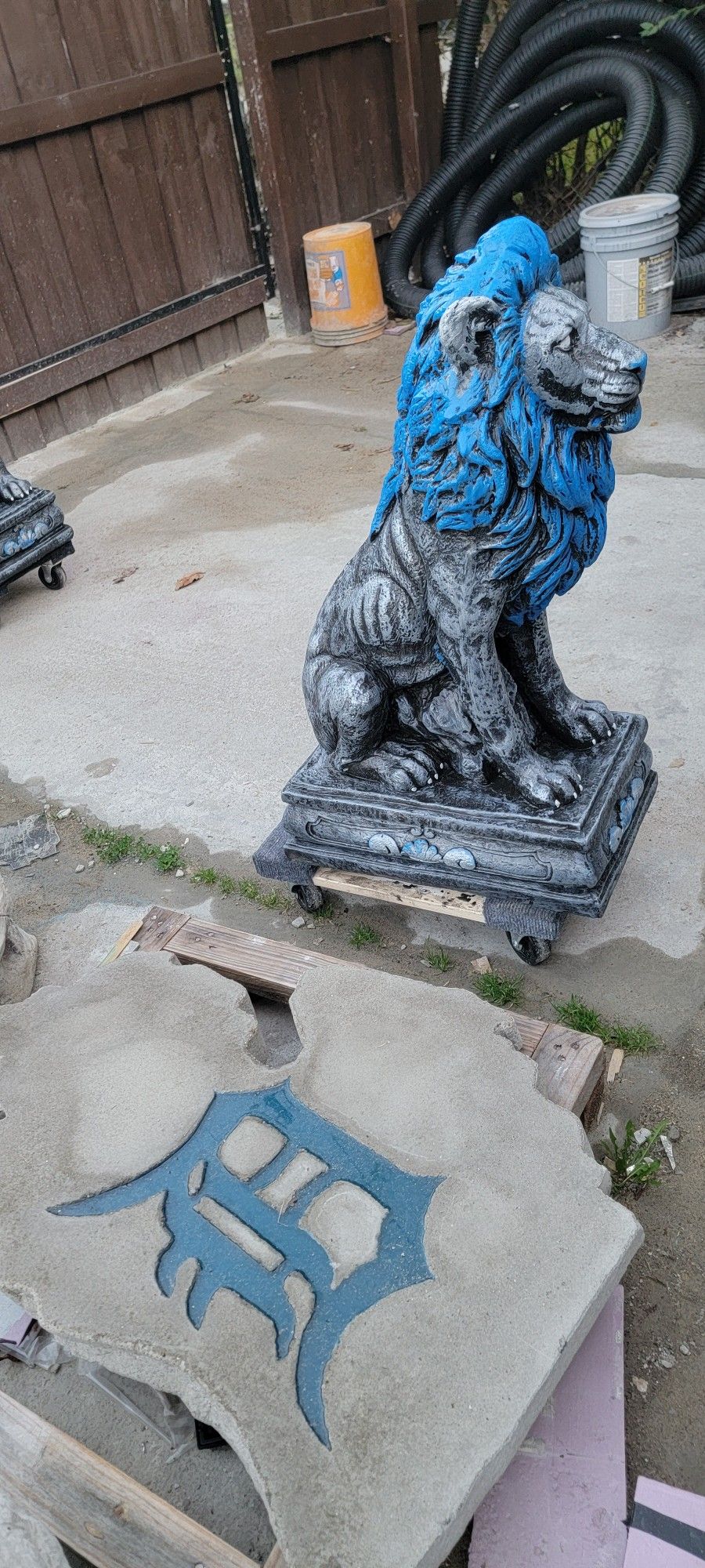Detroit Lions Themed Concrete Statues 