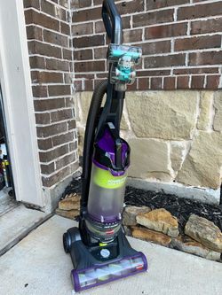 Bissell PowerLifter Swivel Rewind Upright Vacuum