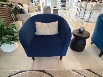 Accent Chairs - Blue $25 each with pillow