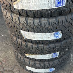 275/55/20 Bfgoodrich All Terrain Ko2 