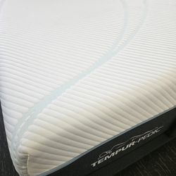 Tempur-Pedic Proadapt 50% Off!!!!!