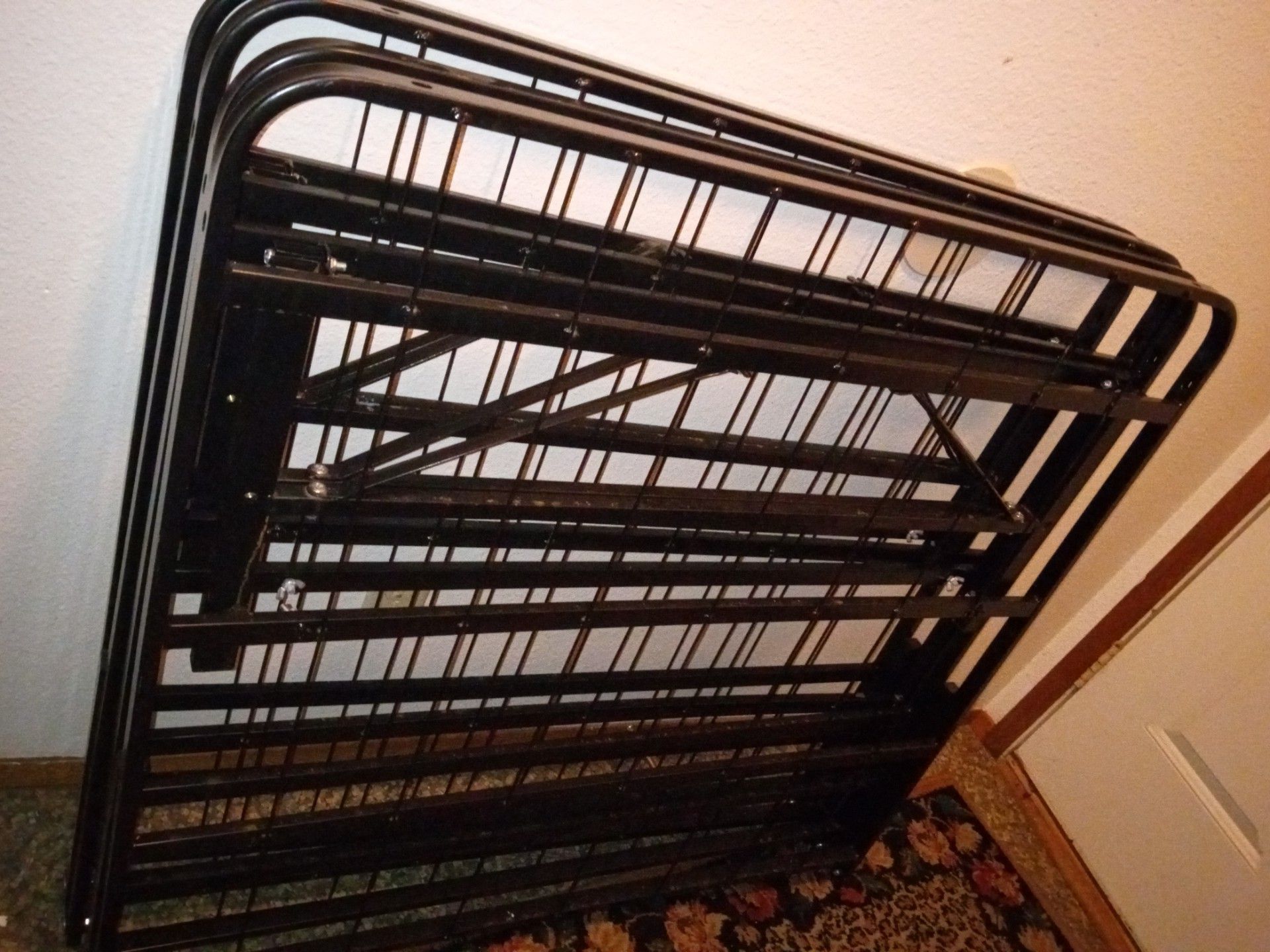 Twin frames
