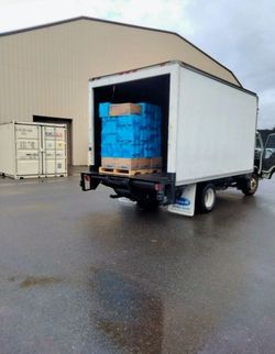 Pallets, Box truck. small moves