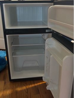 Whirlpool Mini Fridge with Freezer – Clean & Works Great $90 obo