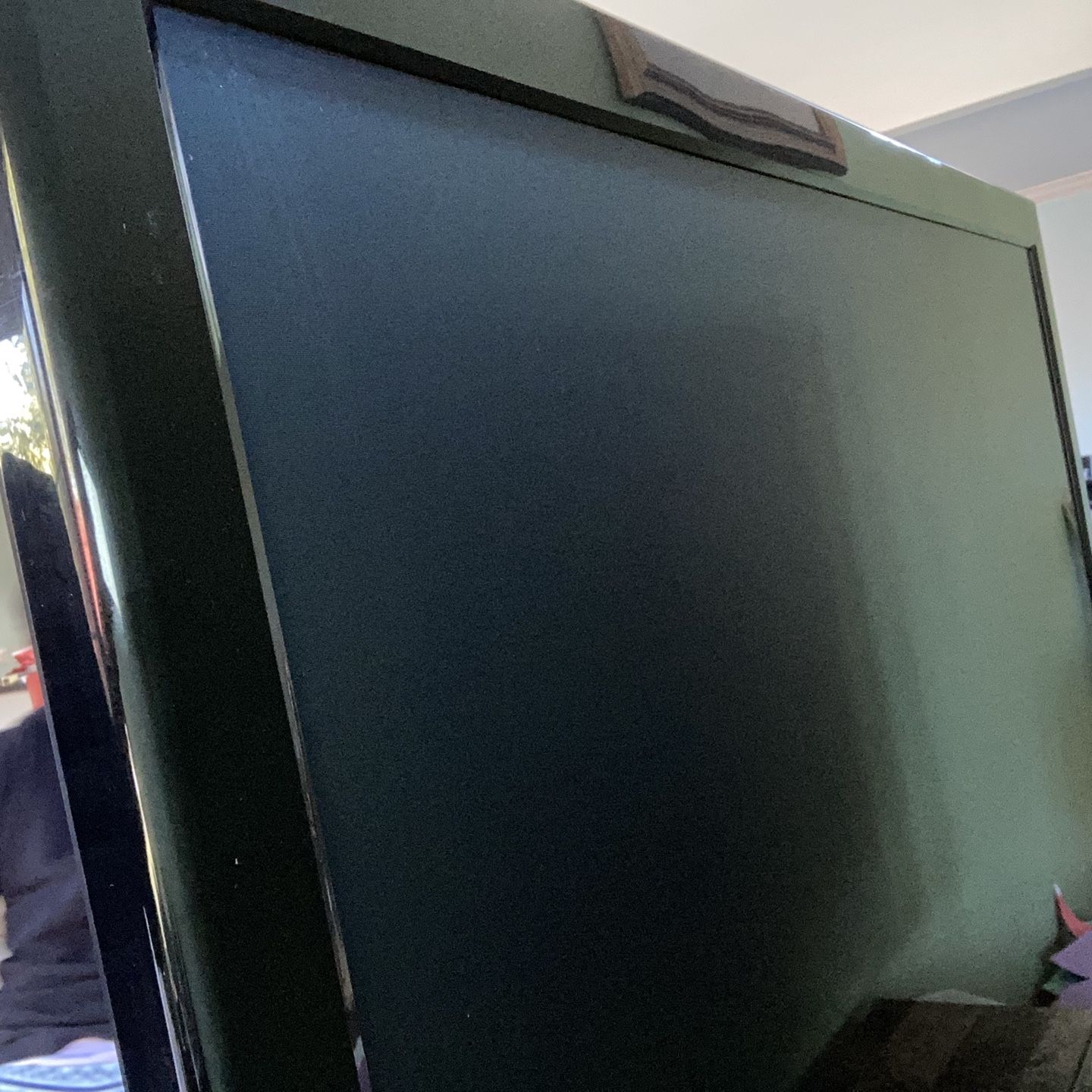 Panasonic TC-50PS14 Plasma TV Works Good Great Black Colors hdtv