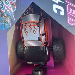 Electric Monter Truck 