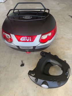 Givi V47 Top Case